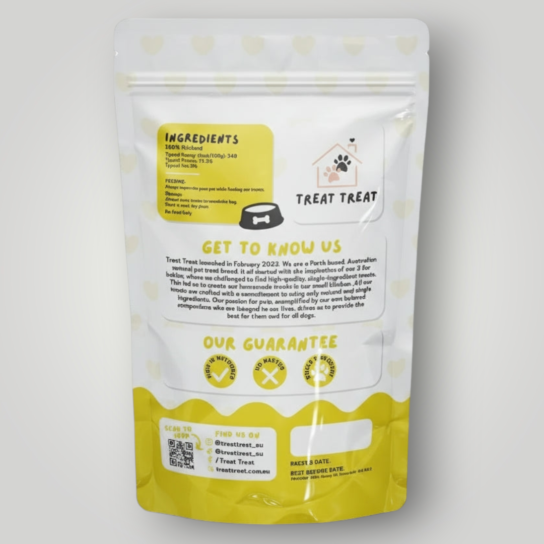 Treat Treat dog treats featuring pilchards, shown as tasty fish-shaped treats for dogs on a white background.